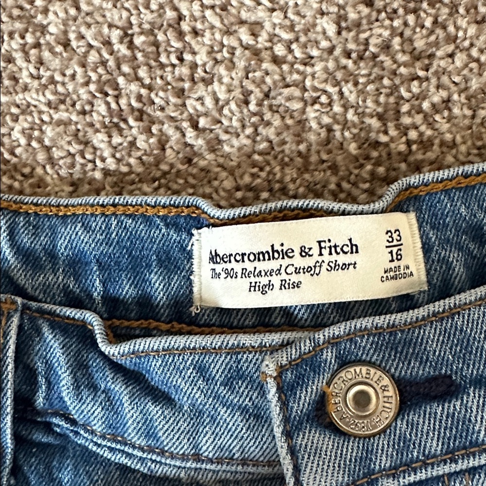 Abercrombie & Fitch Denim Shorts - Picture 2 of 3